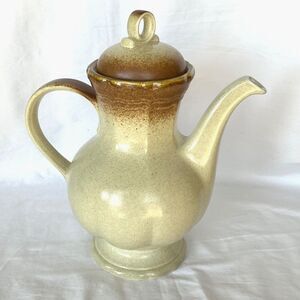 MIKASA Footed Coffee Pot With Lid E8000 WHOLE WHEAT Pitcher Cream Brown